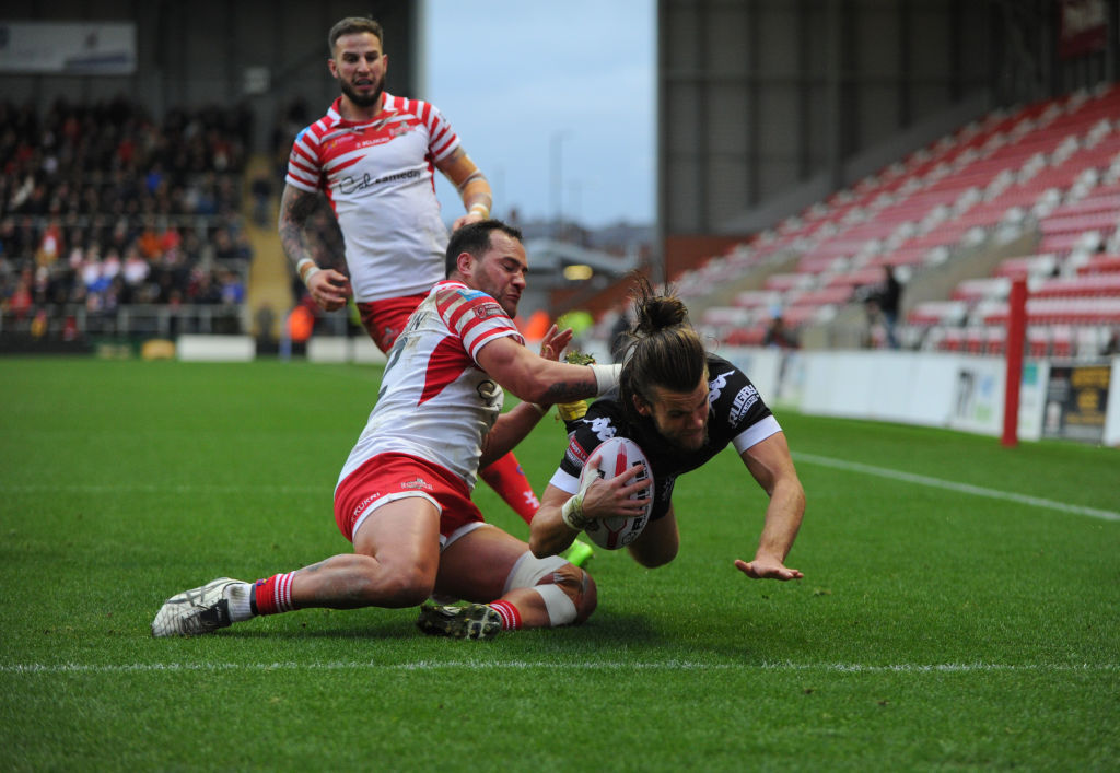 Championship round-up: Kay hat-trick, Toulouse edge Featherstone, Leigh beat London