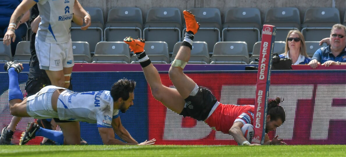 Championship round-up: Kay scores hat-trick, Leigh beat Featherstone, Swinton remain winless