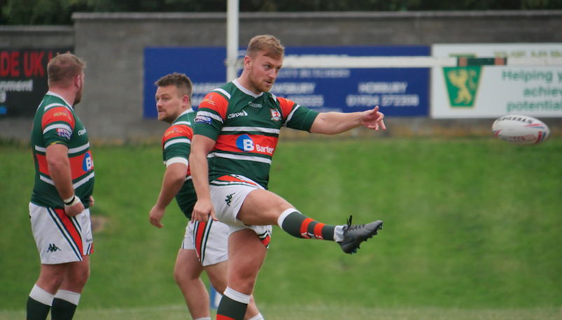 Trio re-sign with Hunslet