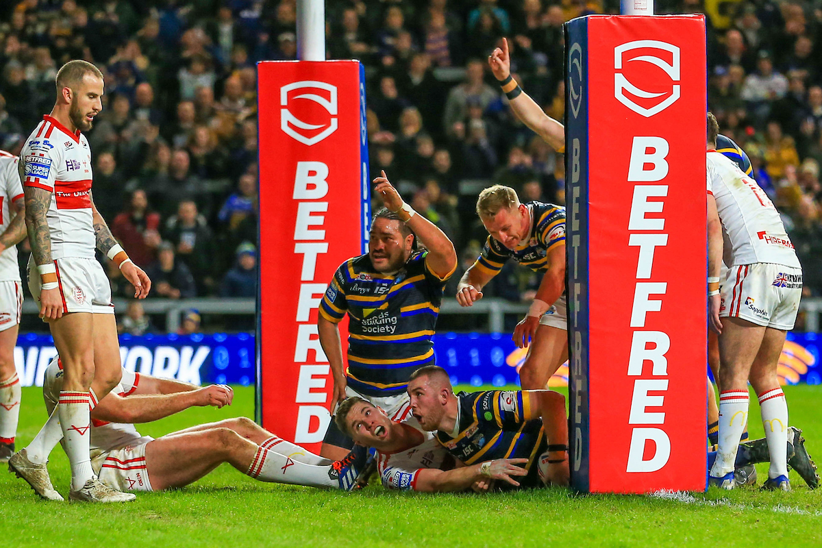 Leeds bounce back with comfortable win over Hull KR